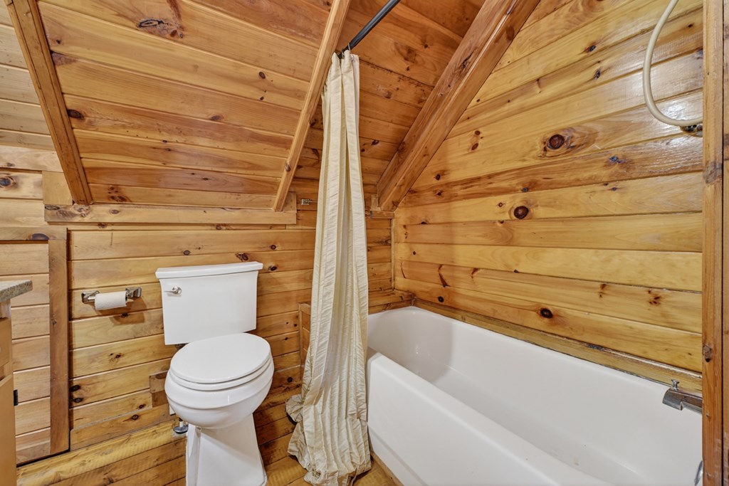 277 Hickory Nut Trail Property Photo 44