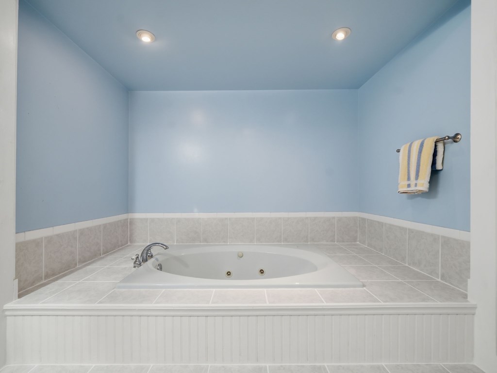 10797 W Hwy 53w Property Photo 19