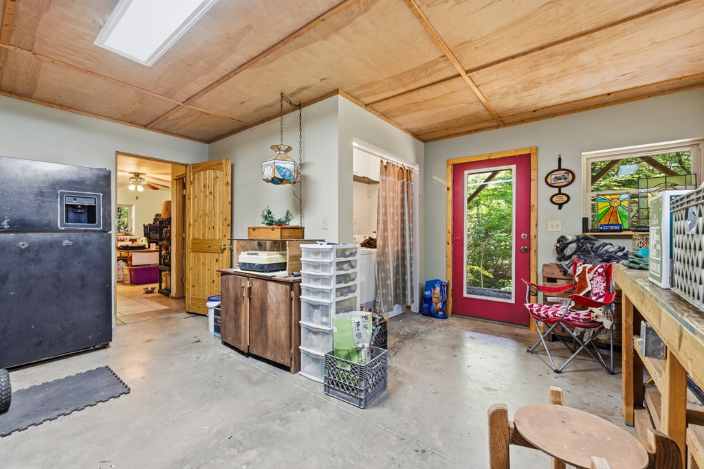 200 Artist Way Property Photo 41
