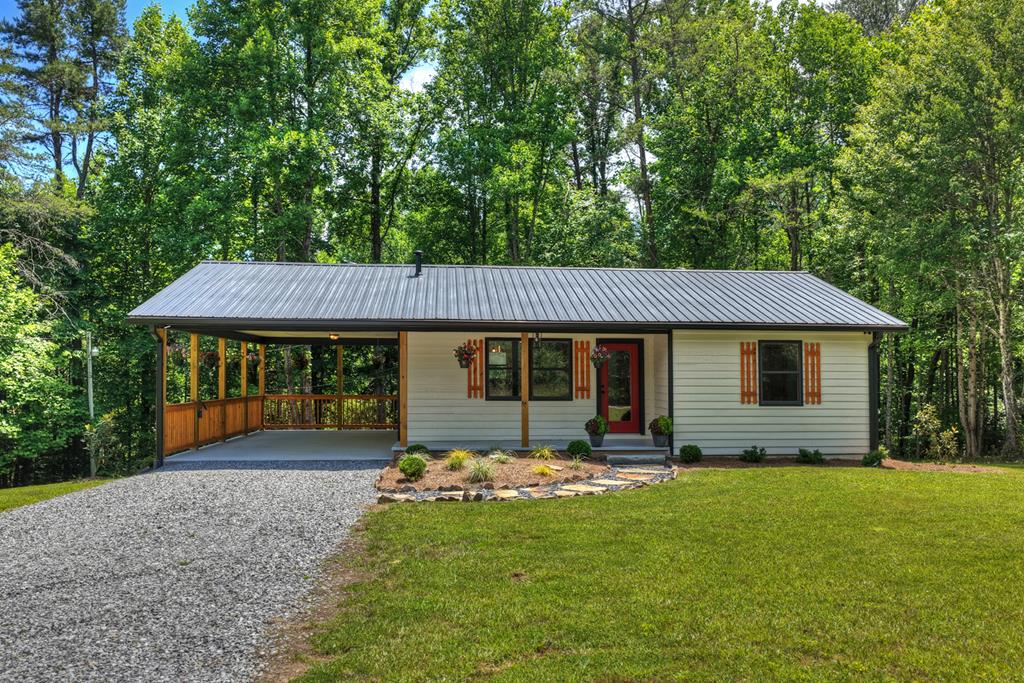569 Number 20 Mine Road Property Photo 1
