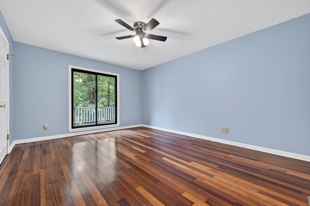 1076 Riverview Drive Property Photo 18