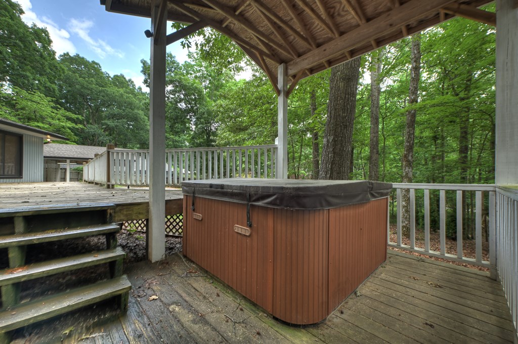 1076 Riverview Drive Property Photo 23
