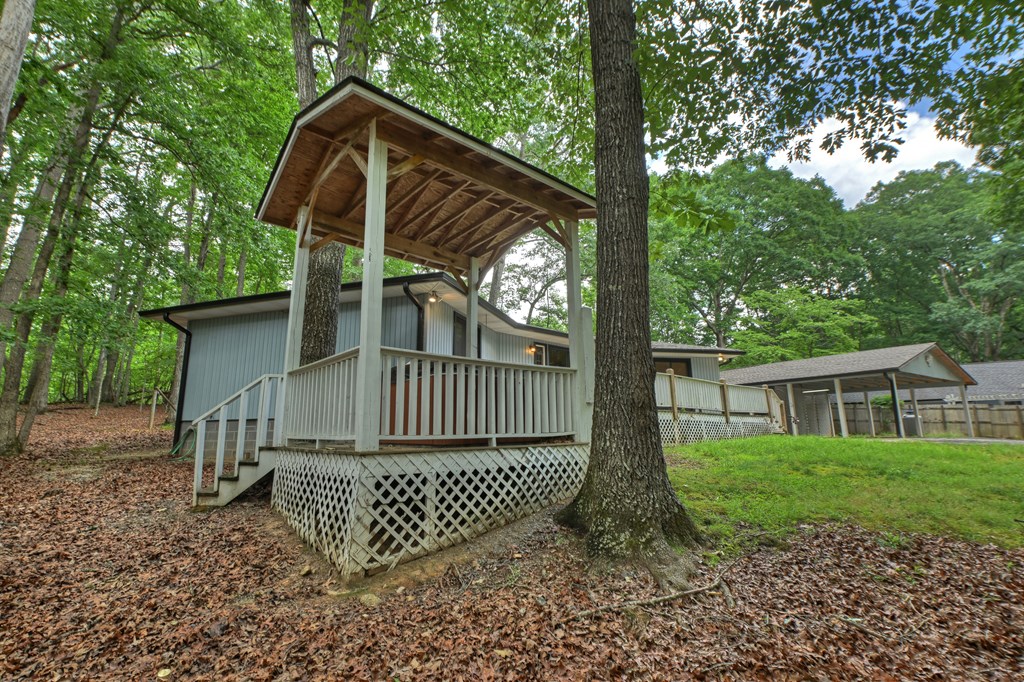 1076 Riverview Drive Property Photo 24