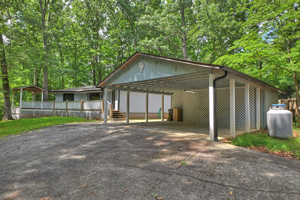 1076 Riverview Drive Property Photo 26