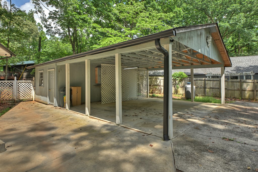 1076 Riverview Drive Property Photo 27