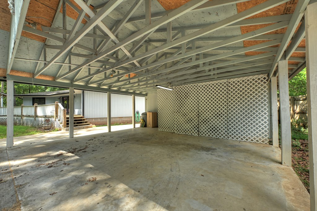 1076 Riverview Drive Property Photo 28