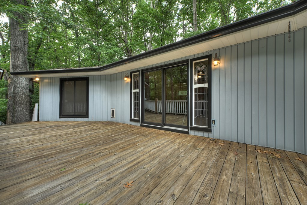 1076 Riverview Drive Property Photo 35