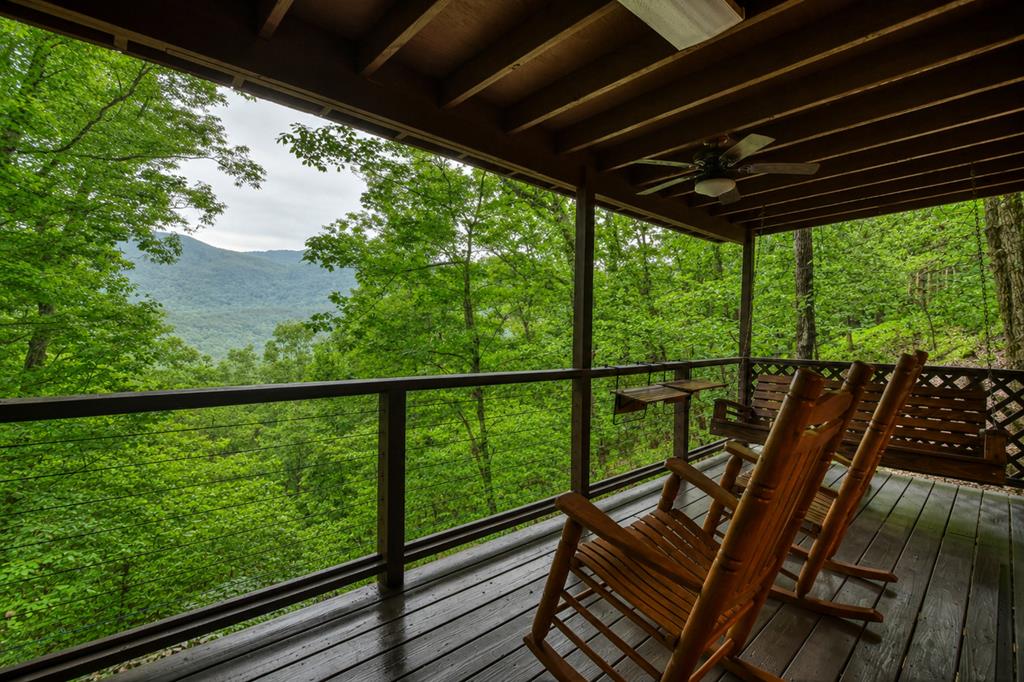 415 Walnut Mountain Road Property Photo 2