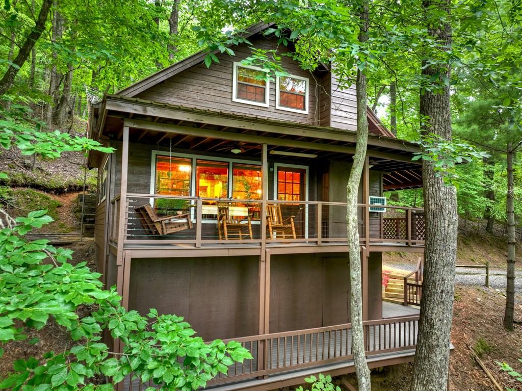 415 Walnut Mountain Road Property Photo 5