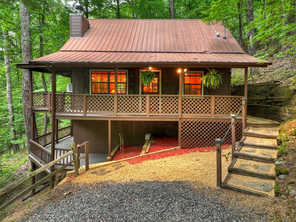 415 Walnut Mountain Road Property Photo 7