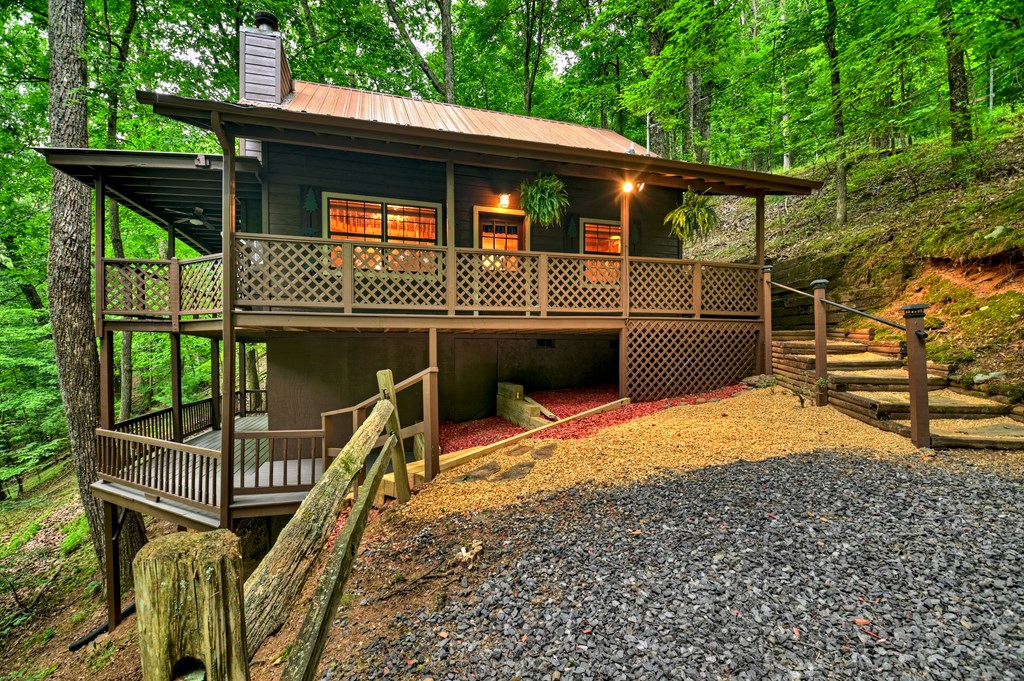 415 Walnut Mountain Road Property Photo 8