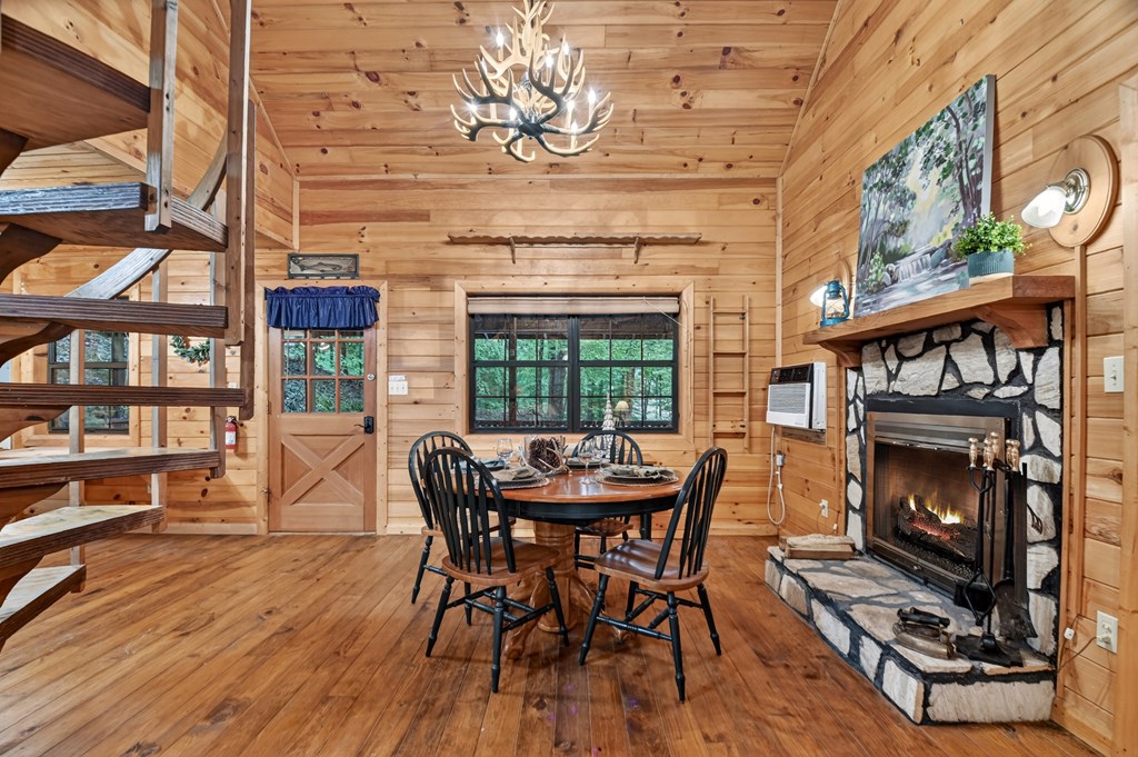 415 Walnut Mountain Road Property Photo 16