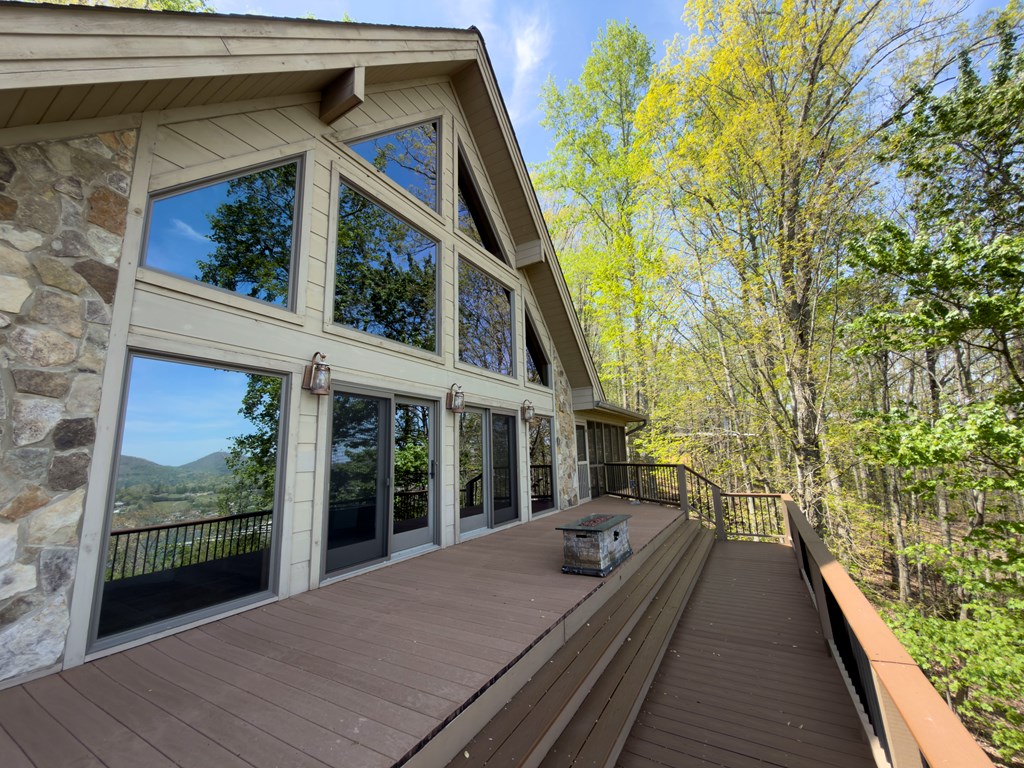 928 Kirkland Drive Property Photo 32