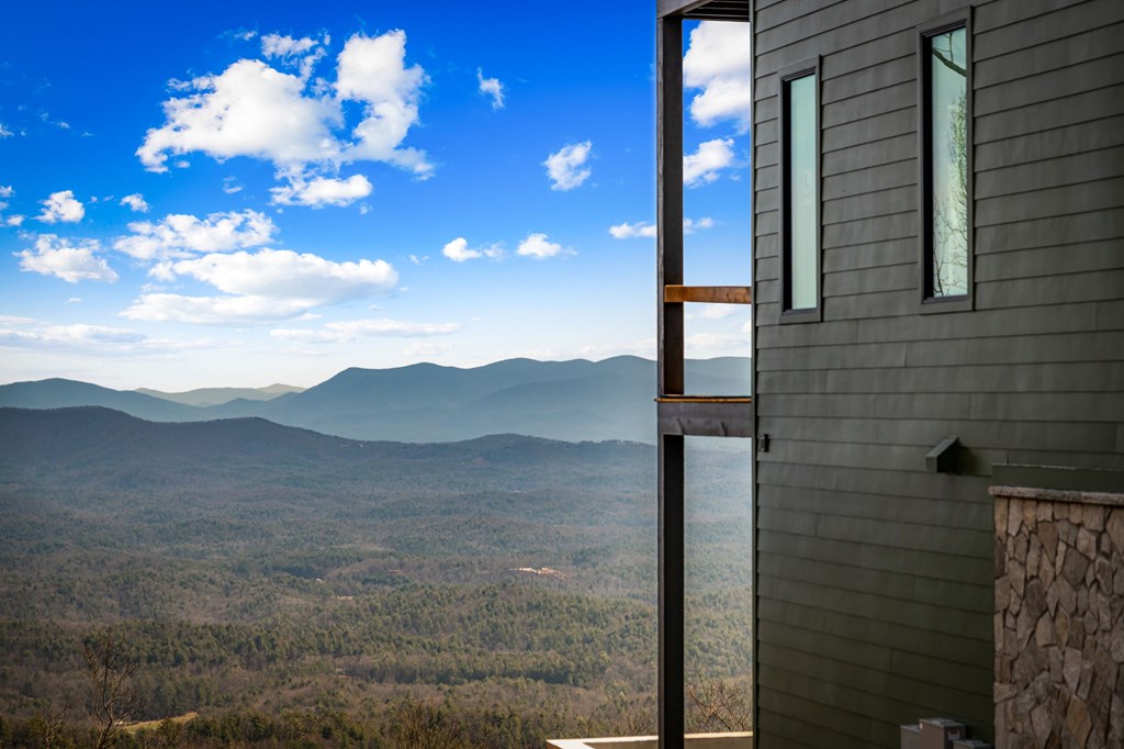 17 Pinhoti Pass Property Photo 15