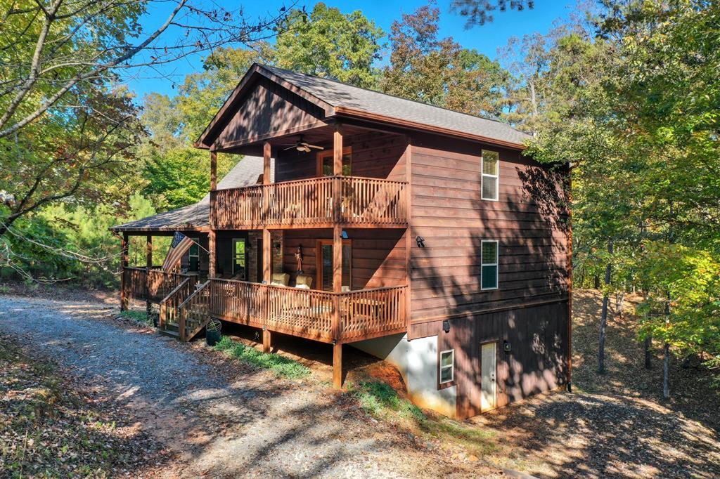 441 Carlisle Drive Property Photo 2
