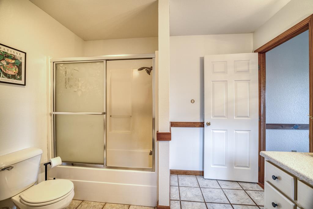 48 Lookout Drive Property Photo 41