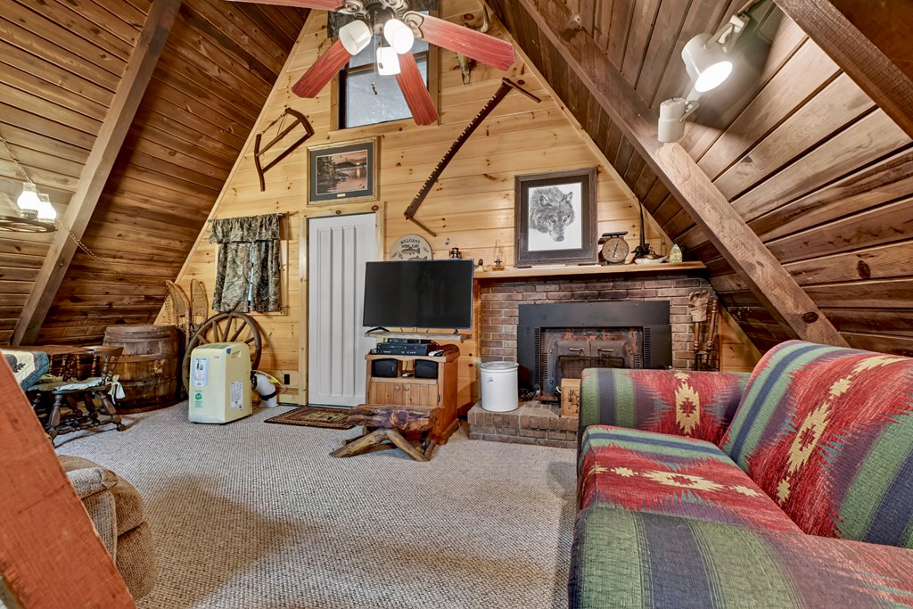 32 Lake Front Property Photo 13