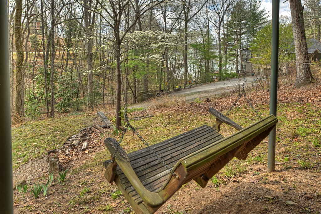 32 Lake Front Property Photo 31