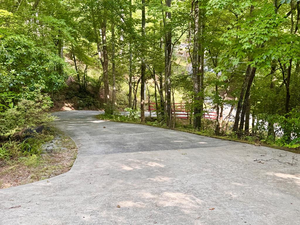 4777 Laurel Mountain Road Property Photo 8