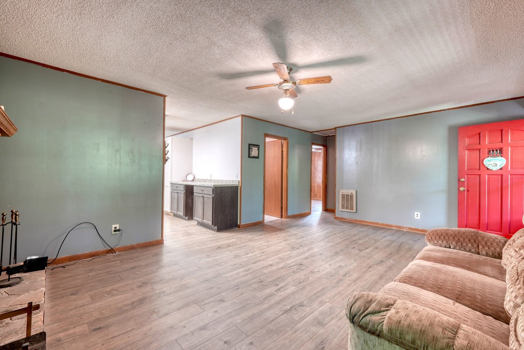 4777 Laurel Mountain Road Property Photo 15
