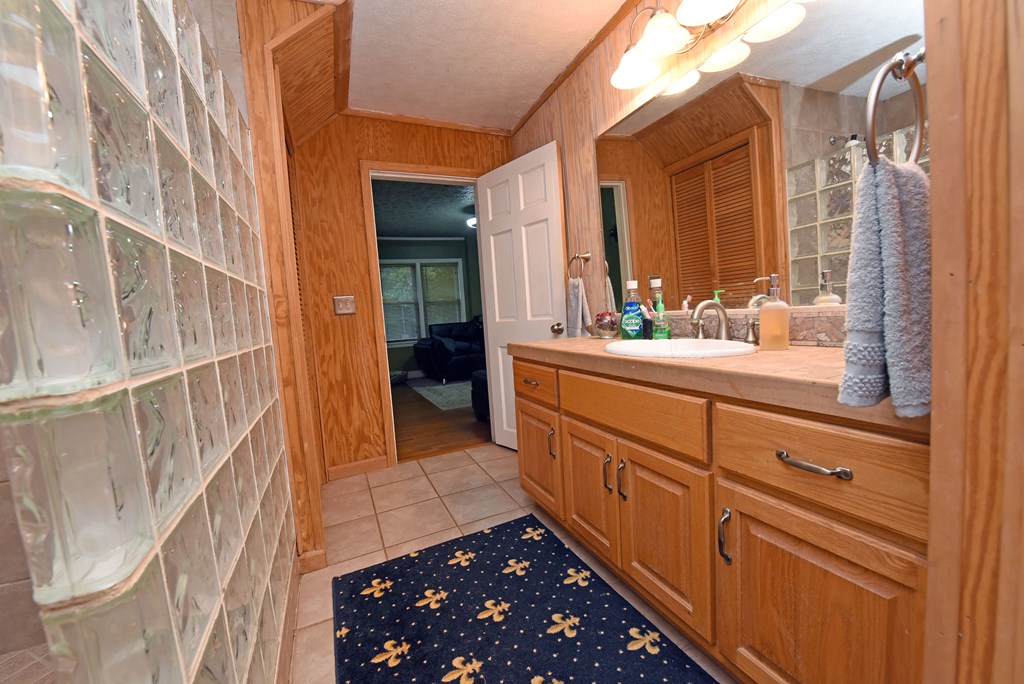 742 Hillcrest Drive Property Photo 38