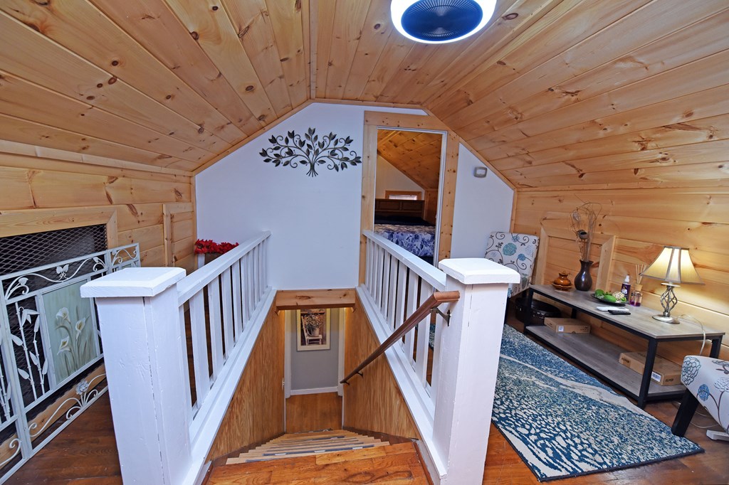742 Hillcrest Drive Property Photo 49
