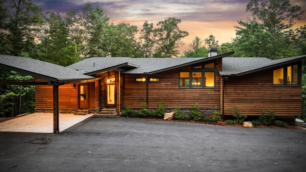 177 Creekside Landing Property Photo 44