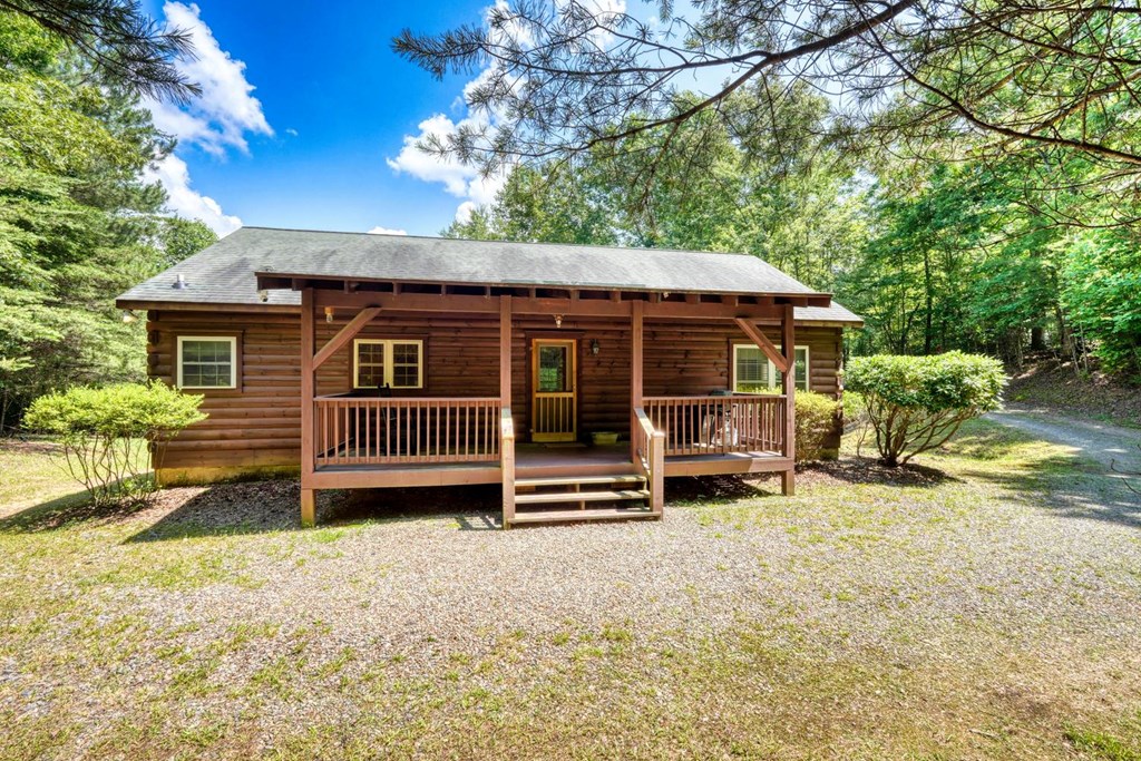 21 Ashley Trail Property Photo 2