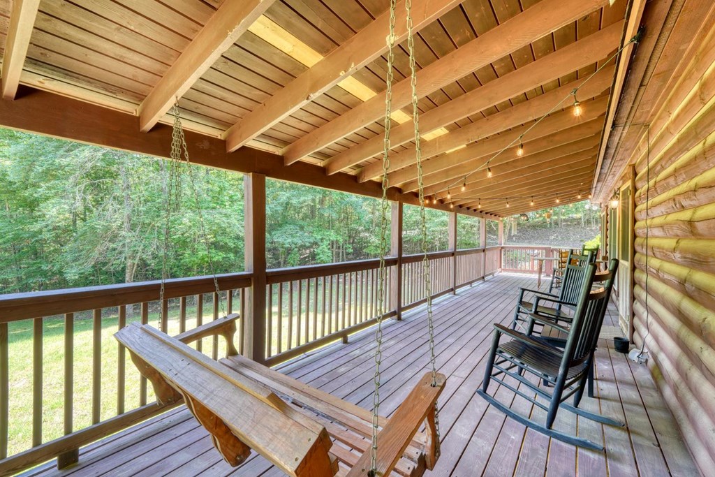 21 Ashley Trail Property Photo 13