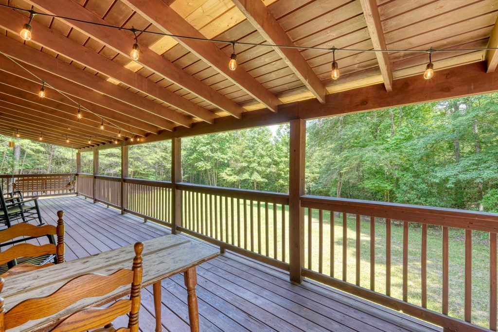 21 Ashley Trail Property Photo 16