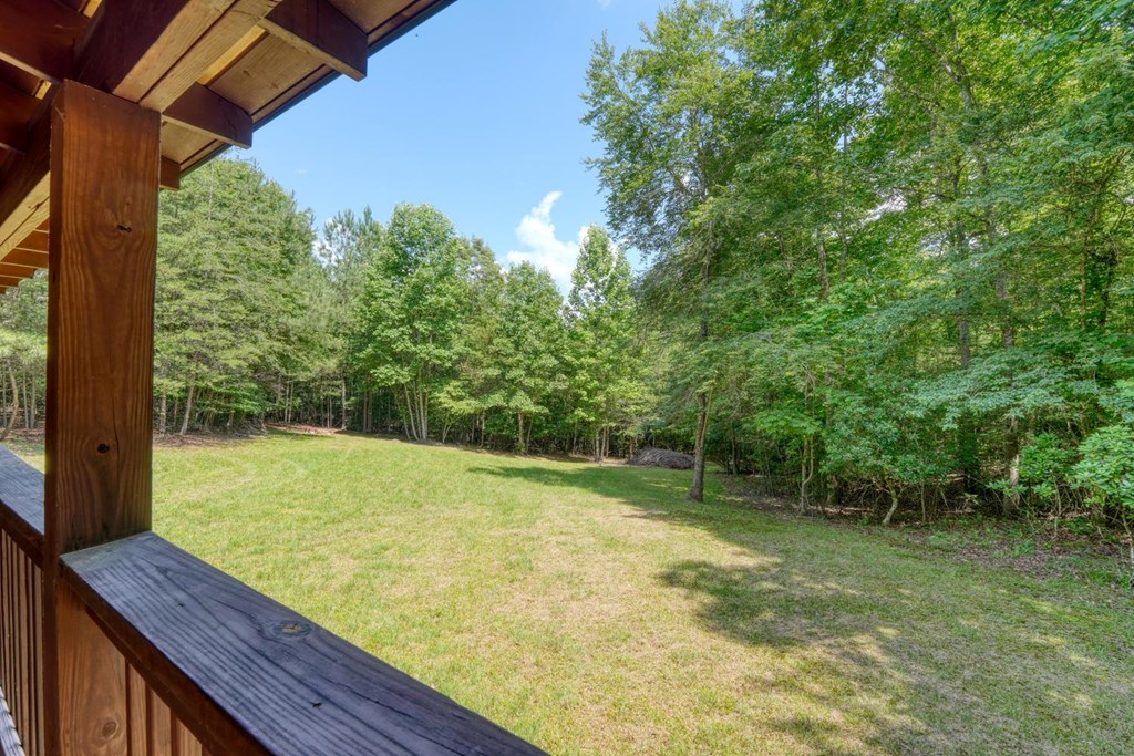 21 Ashley Trail Property Photo 17