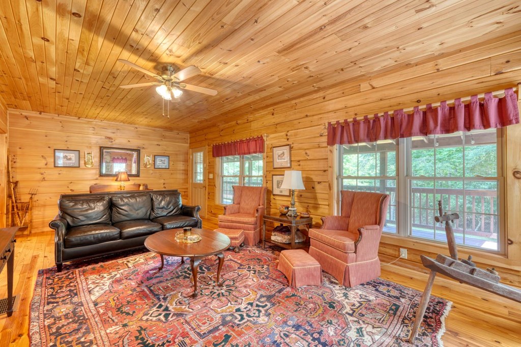 21 Ashley Trail Property Photo 20