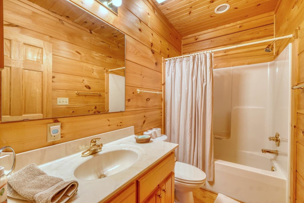 21 Ashley Trail Property Photo 34