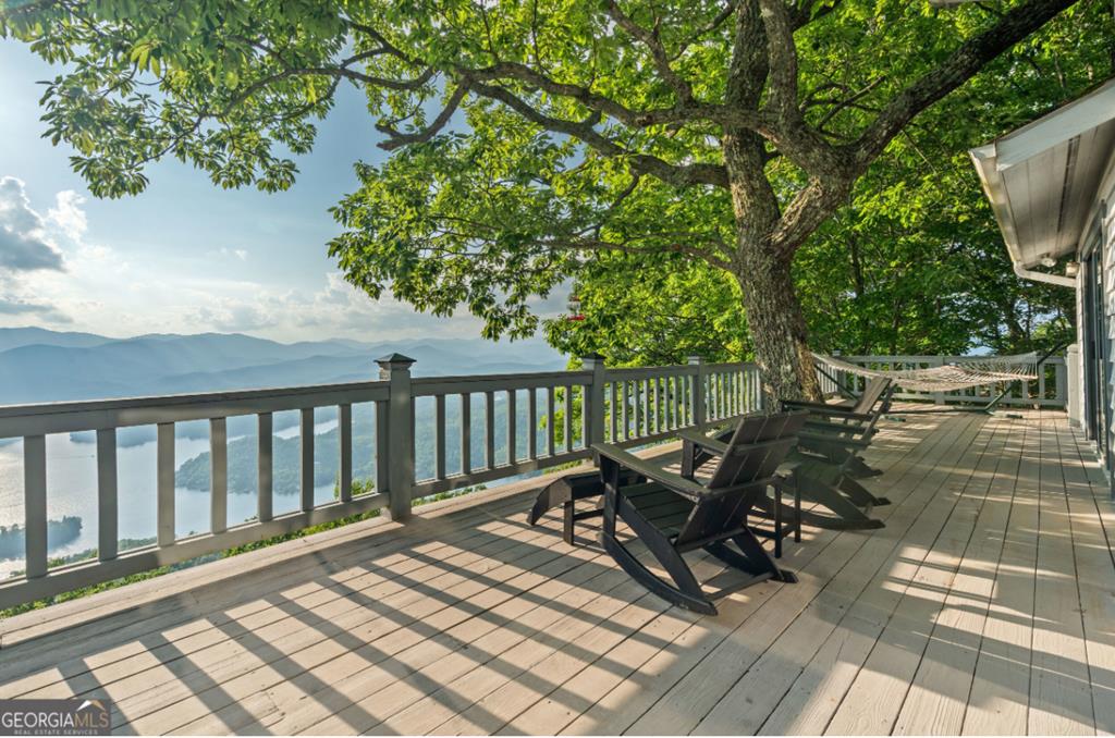 614 Charmont Drive Property Photo 1