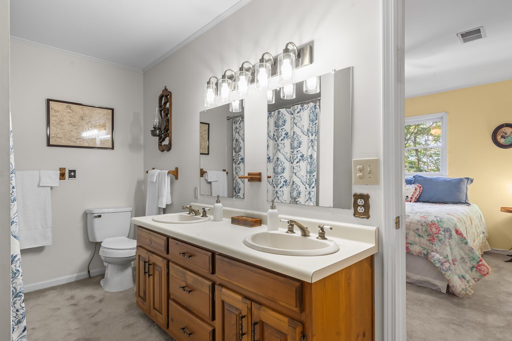 614 Charmont Drive Property Photo 41