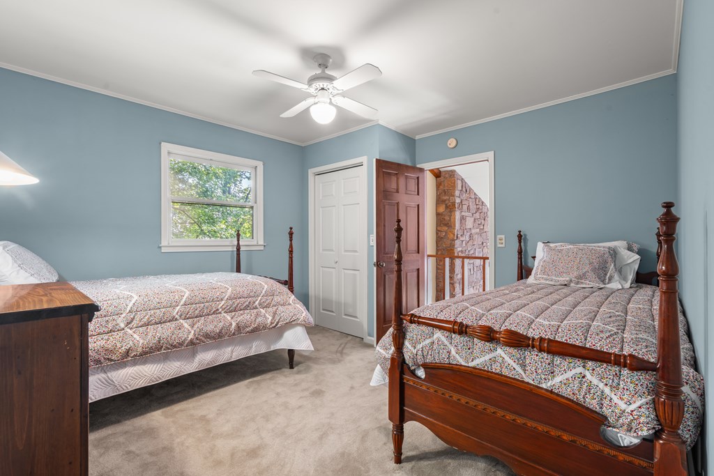 614 Charmont Drive Property Photo 44