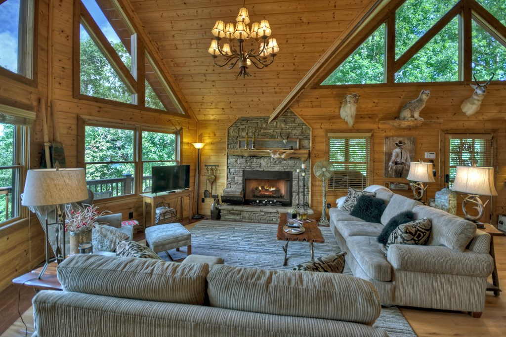 1404 Mountain High Drive Property Photo 11