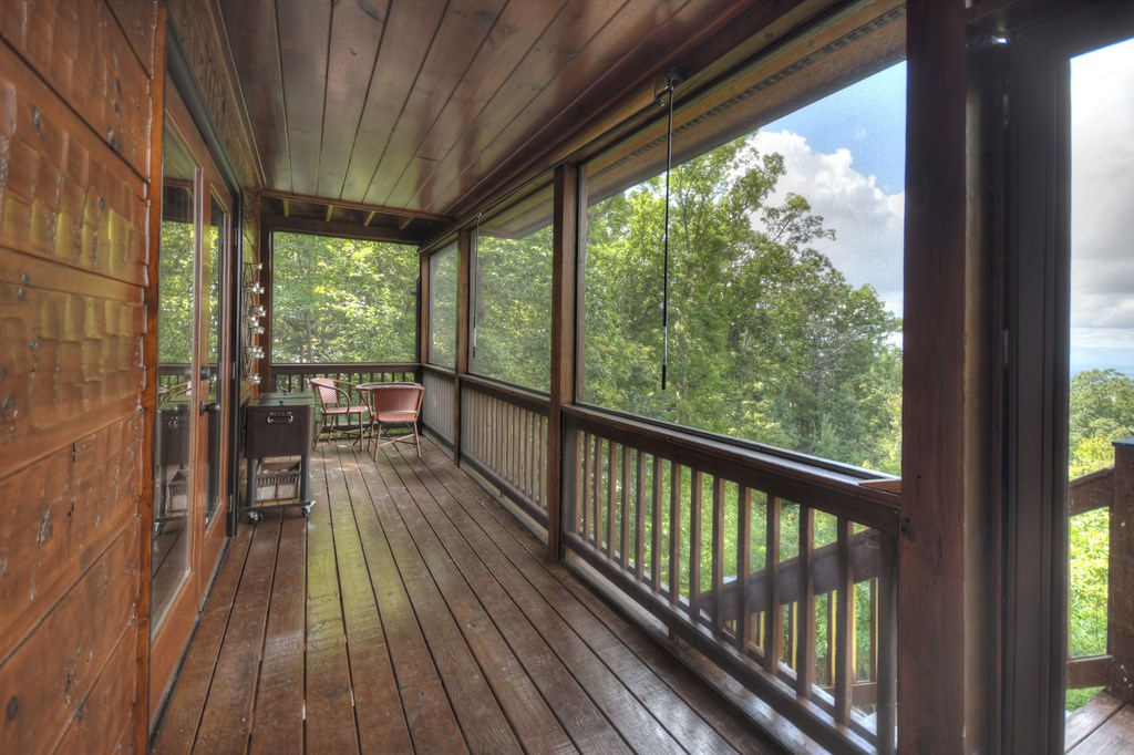 1404 Mountain High Drive Property Photo 20