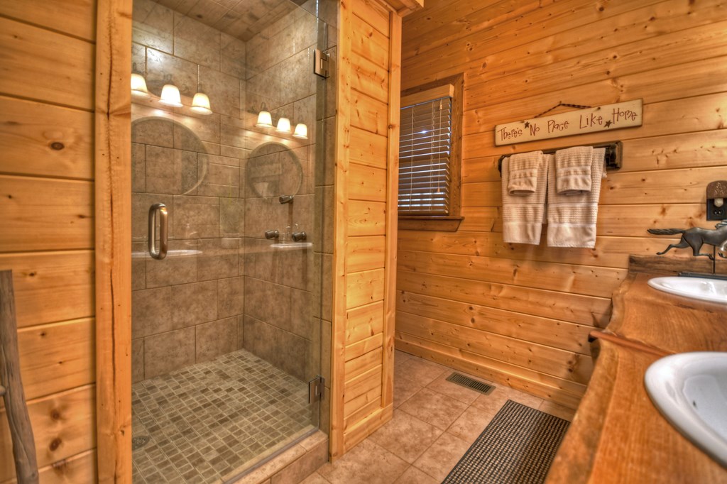 1404 Mountain High Drive Property Photo 28
