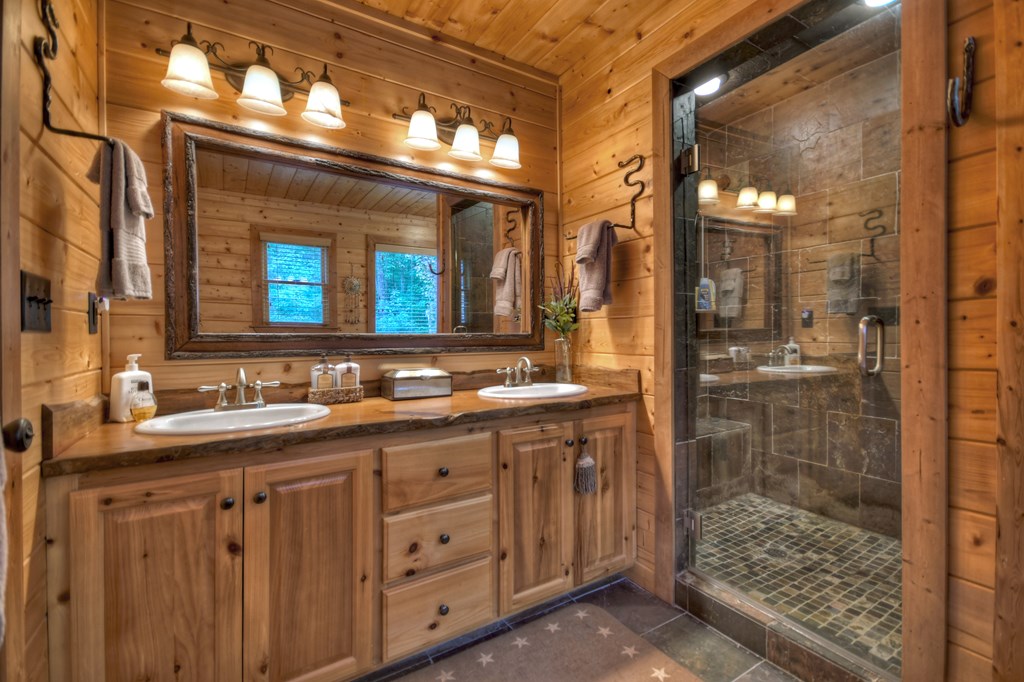 1404 Mountain High Drive Property Photo 33