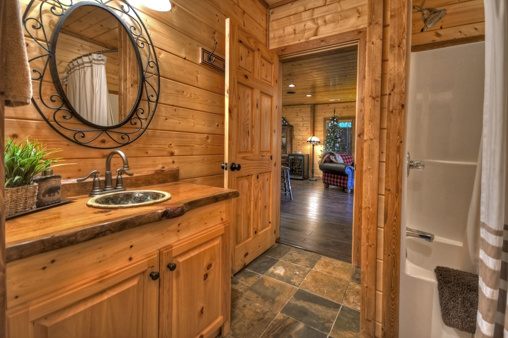 1404 Mountain High Drive Property Photo 44