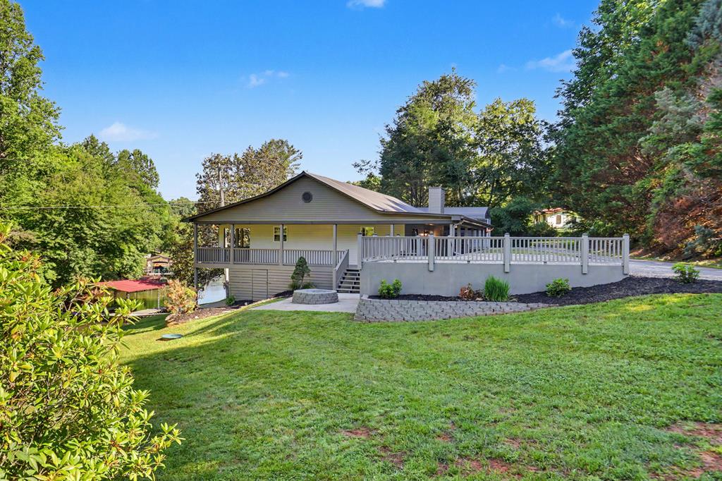 1105 Henson Road Property Photo 1