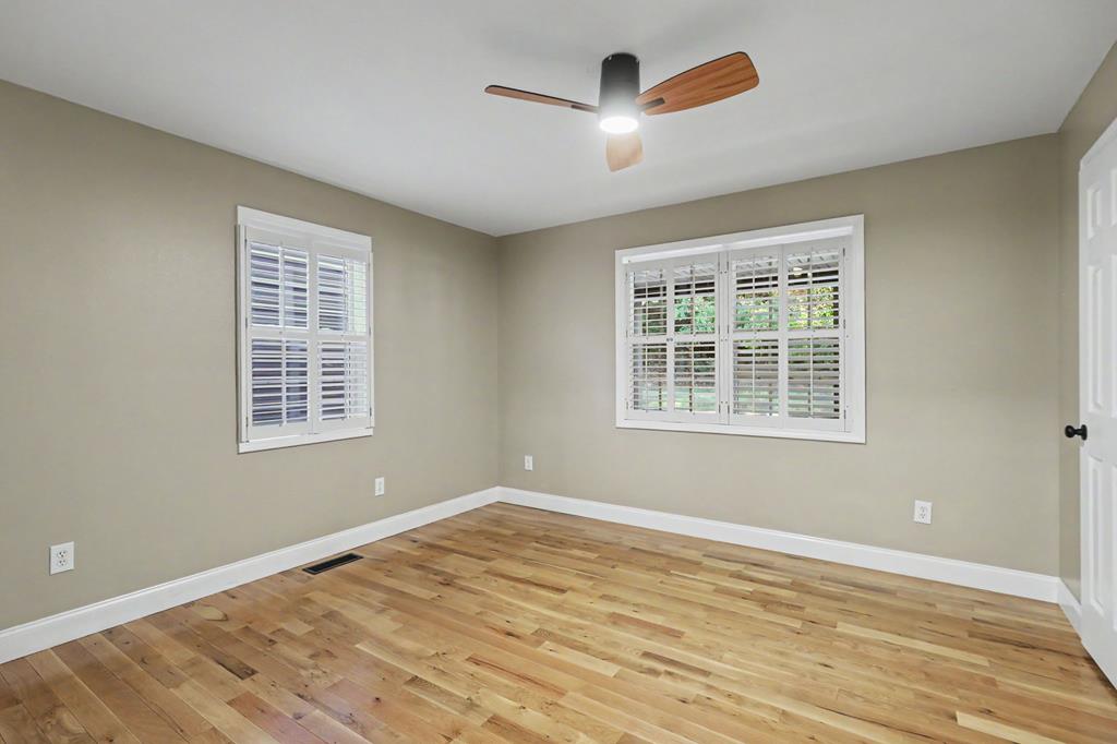 1105 Henson Road Property Photo 16