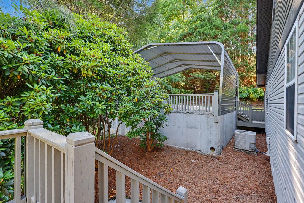 1105 Henson Road Property Photo 20