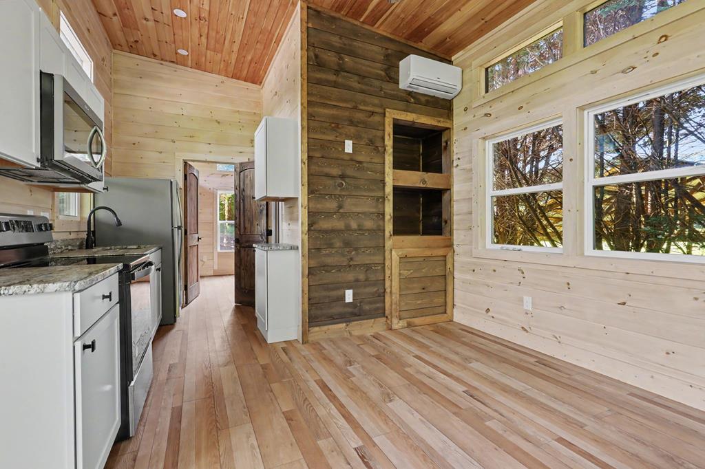 1105 Henson Road Property Photo 31