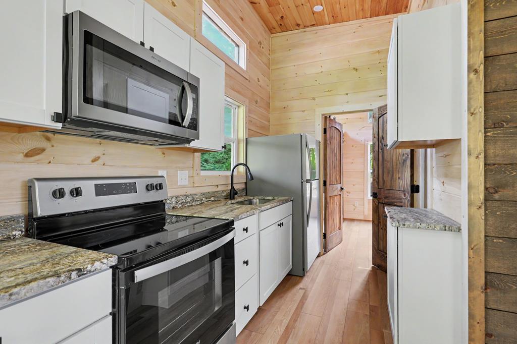 1105 Henson Road Property Photo 33
