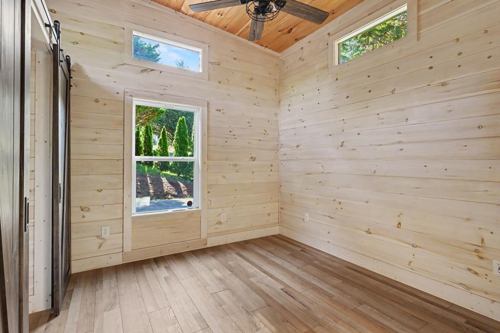 1105 Henson Road Property Photo 34