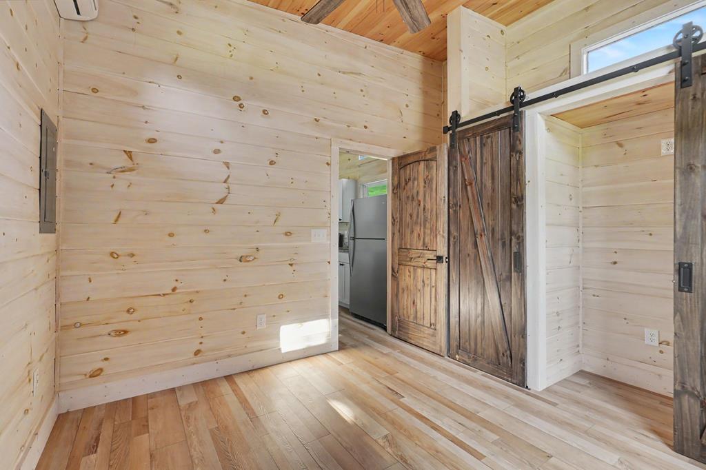 1105 Henson Road Property Photo 35