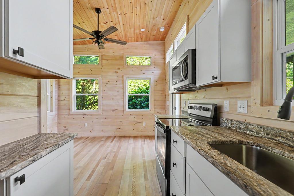 1105 Henson Road Property Photo 37
