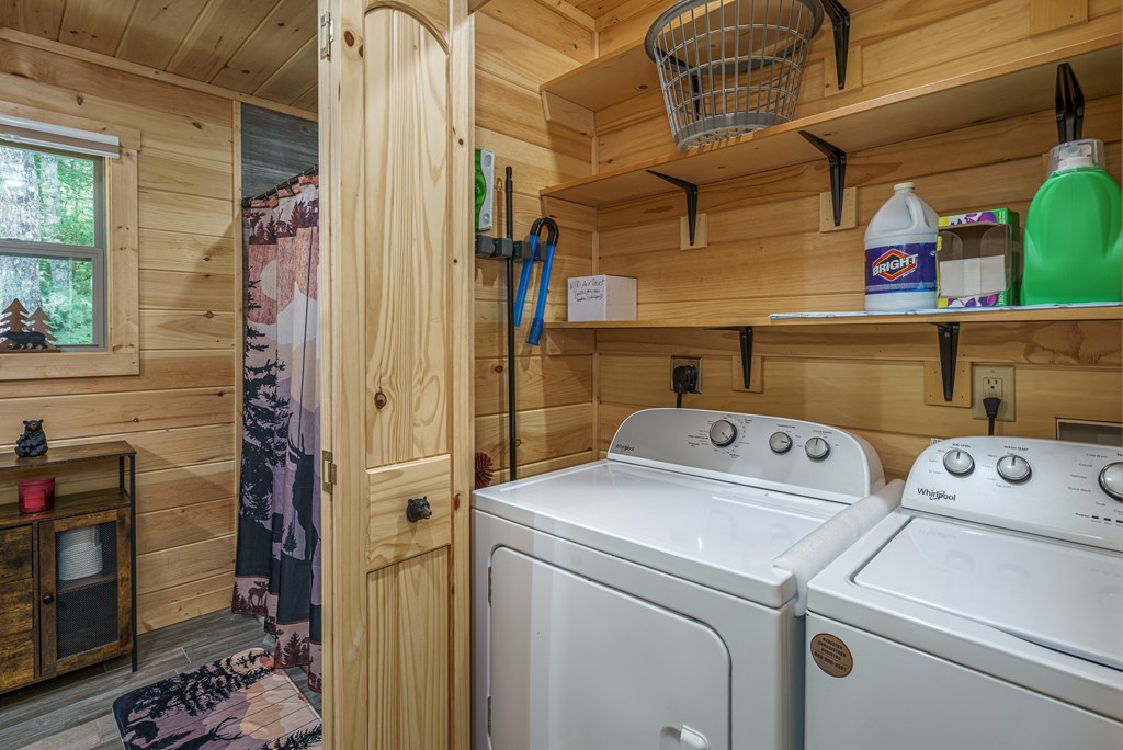 297 Summitt Lane Property Photo 12